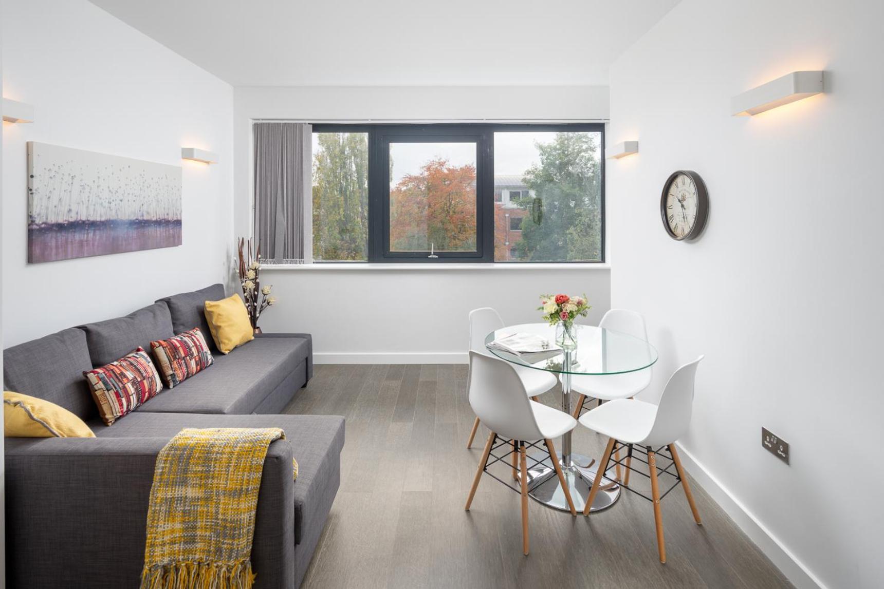 St Albans City Apartments - Near Luton Airport And Harry Potter World Exterior photo