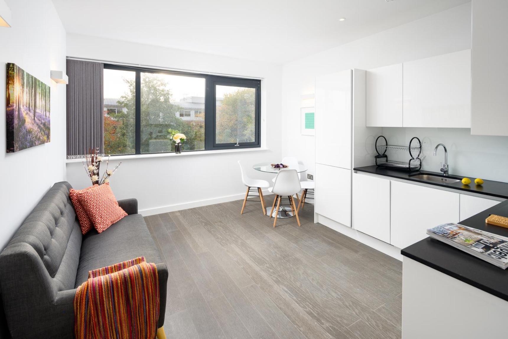 St Albans City Apartments - Near Luton Airport And Harry Potter World Exterior photo
