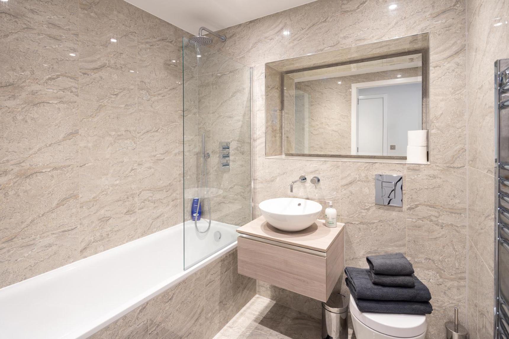 St Albans City Apartments - Near Luton Airport And Harry Potter World Exterior photo